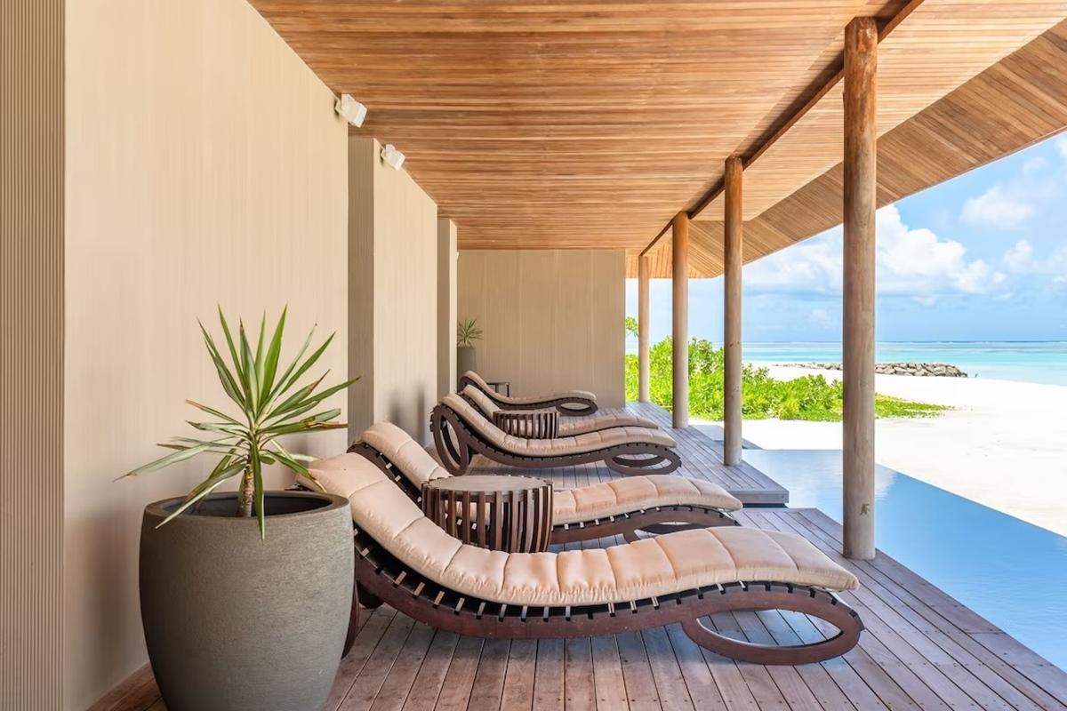 Hotel Madifushi Private Island Meemu Atoll Exterior foto